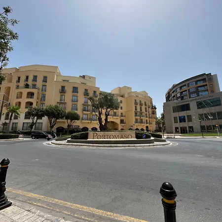 Апартаменты St Julians