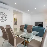 St Julians Apartamento *