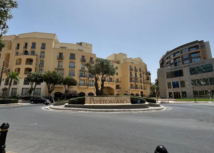 Lägenhet St Julians