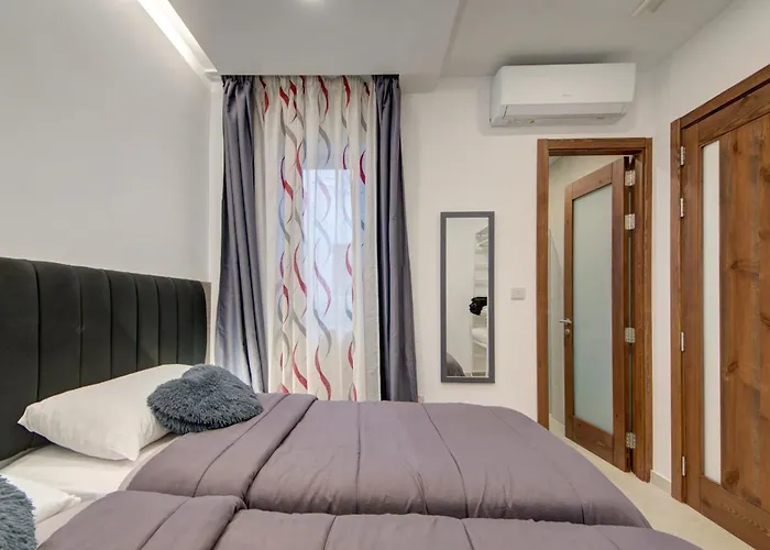 St Julians * St. Julian's