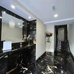 St Julians Apartment *